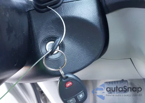 2008 Saturn Vue 4-Cyl Xe z USA, uszkodzony, nr VIN 3GSCL33P38S616699